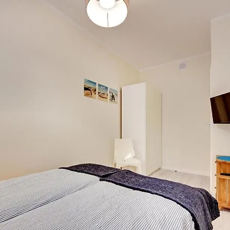 Urban Nest & Swietojanska * غدانسك